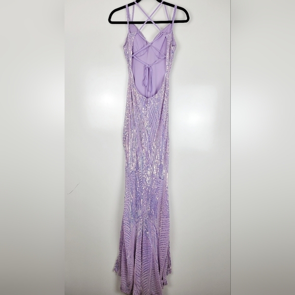 NWOT B. Darlin Juniors Iridescent Sequin Gown in Lilac Purple Size 11/12 - Picture 3 of 10